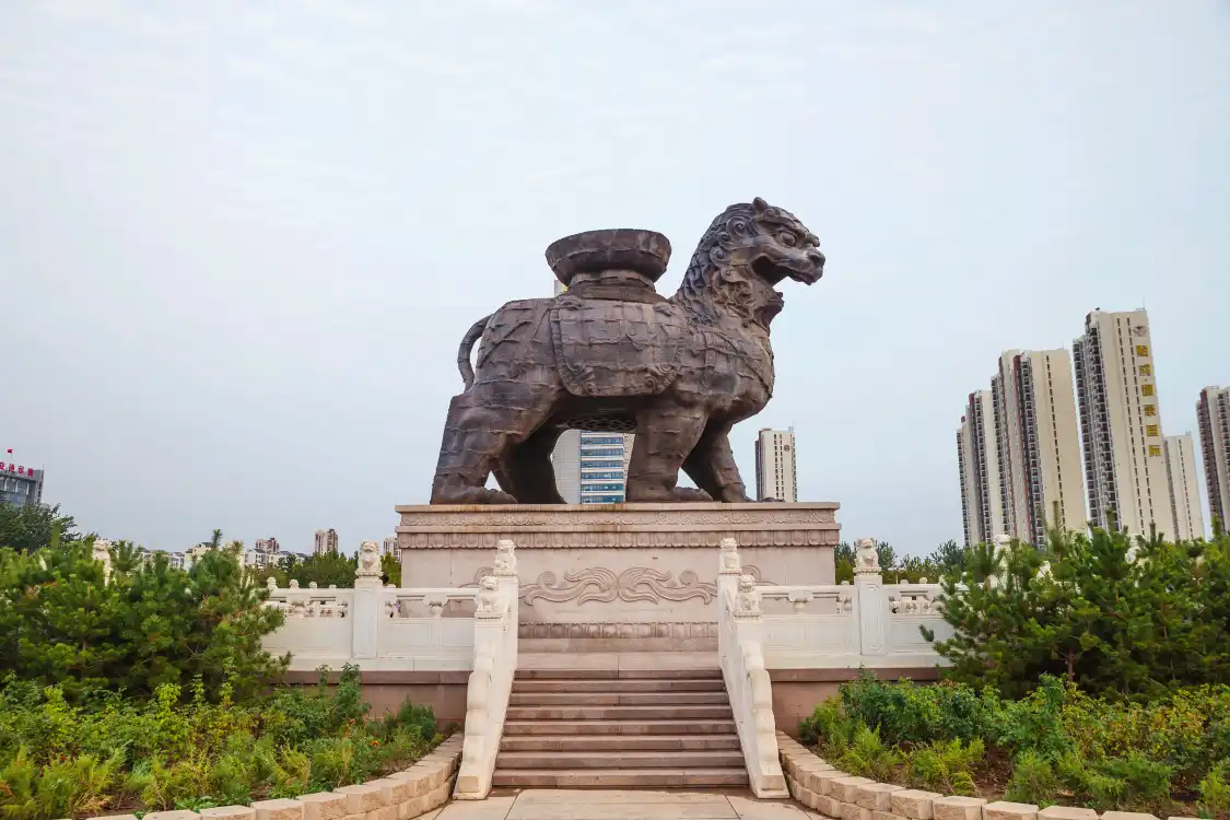 Hotels near Cangzhou Lion City Park