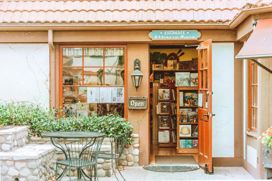 Hotels near Hans Christian Andersen Museum