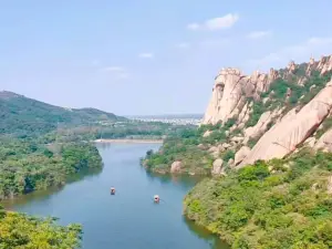 Shizhu Mountain Forest Park