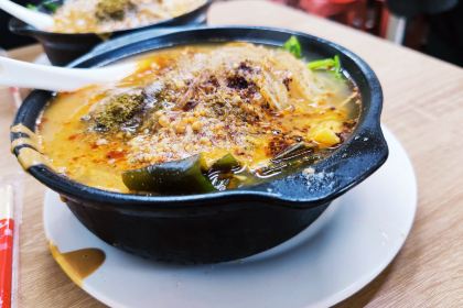 曹师傅砂锅麻辣烫