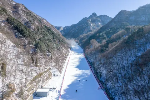 翠華山滑雪場