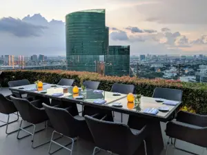 Blue Sky Bar