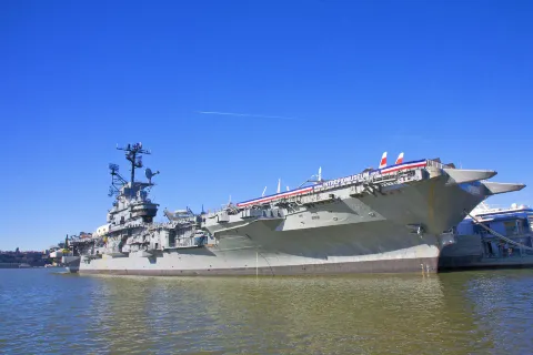 Intrepid Museum