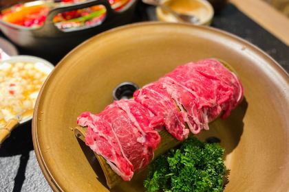 山緩緩火鍋（無錫直營店）