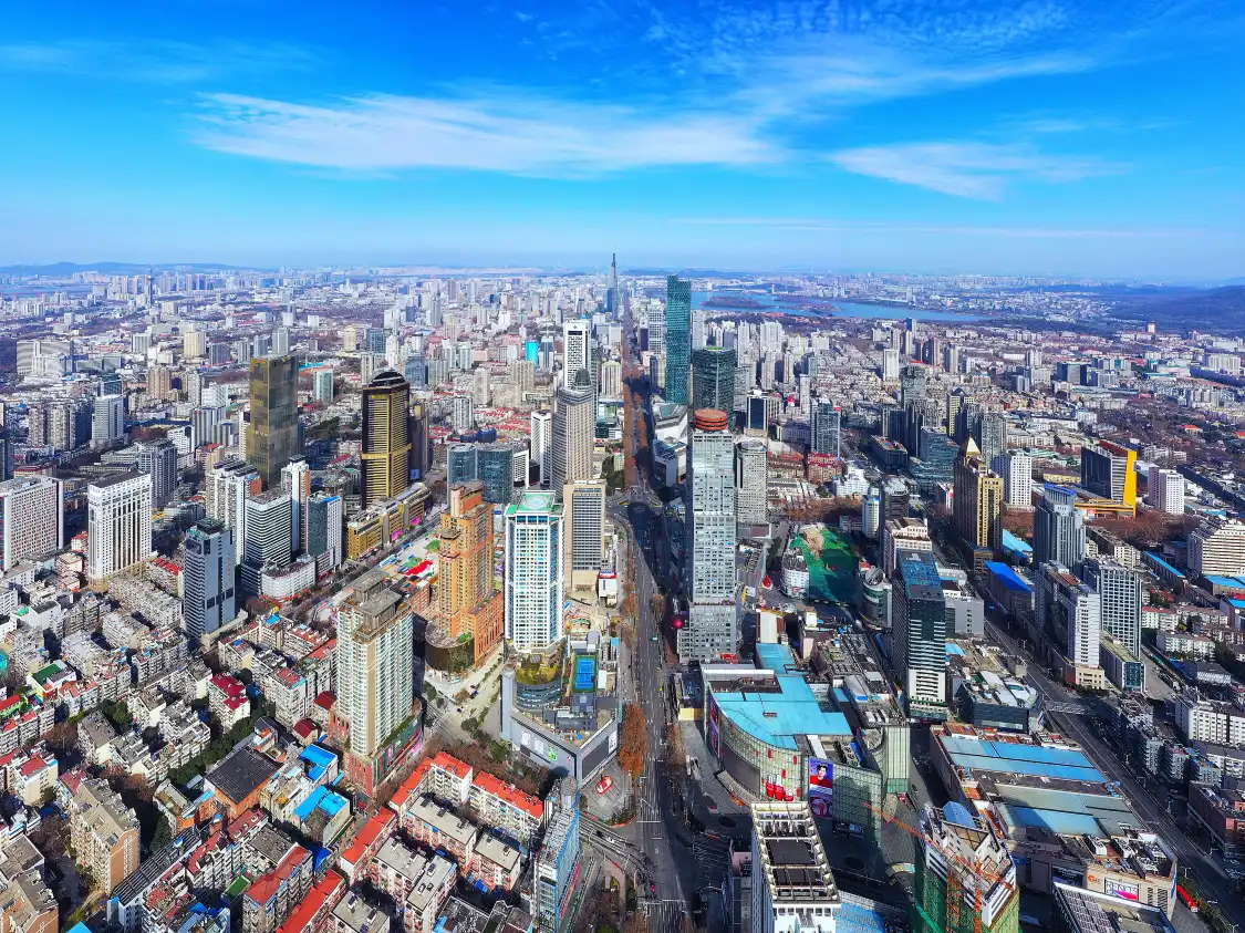Hotels near Zifeng Tower