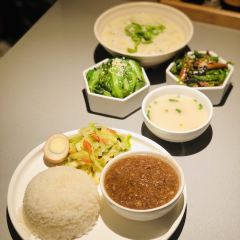 DING TE LE PORRIDGE NOODLE RESTAURANT User Photo