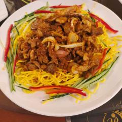 小妥餐饮醉美羊村饭庄(库尔德宁镇店) User Photo