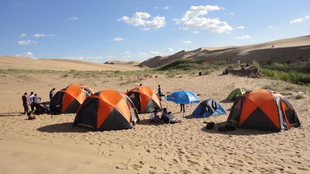 Dunhuang Dreamy Starry Sky Desert Camping Base