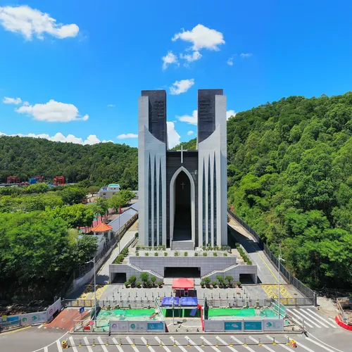 Longgangqu Jidu Jiaobuji Church
