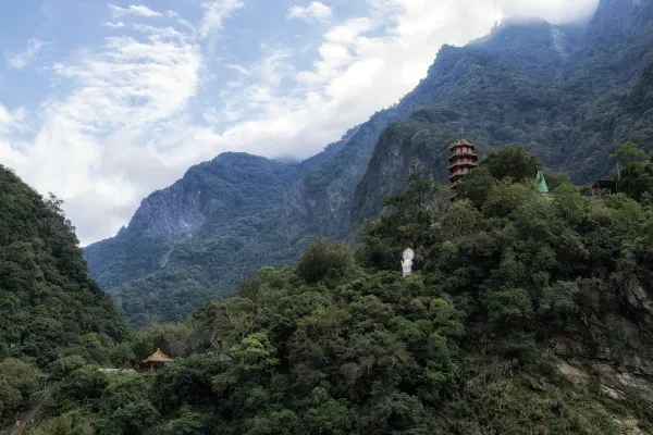 華信航空 飛 嘉義