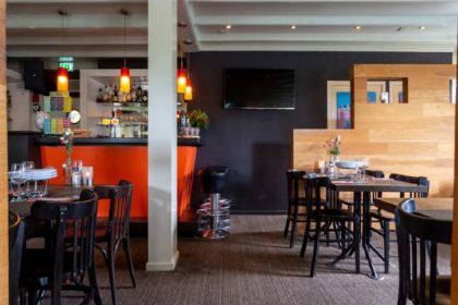 Restaurant Hello Again