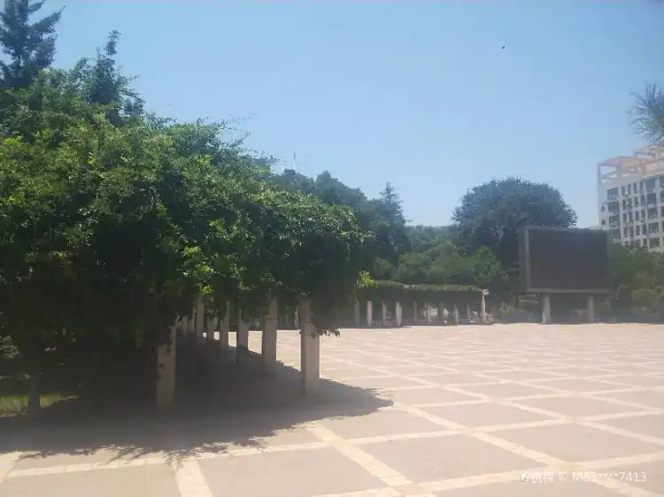 Hotels near Gansu Institute of Political Science & Law Harmony Plaza