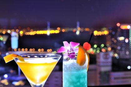 Sky Lounge - Bay View