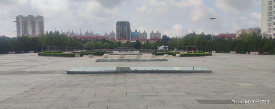Shijiazhuang Yinyue Penquan Square
