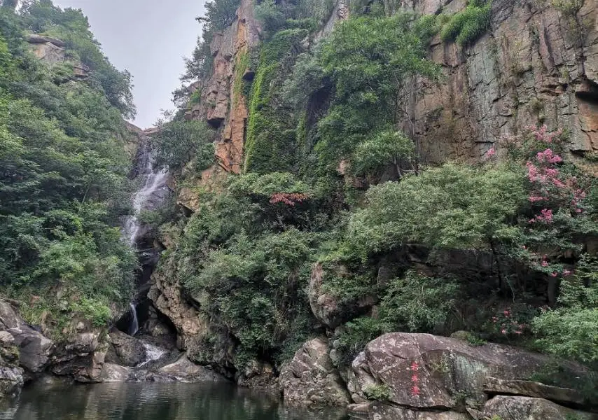 Laolongtan Scenic Area