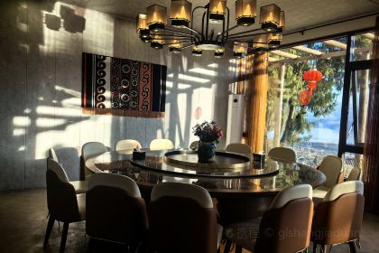 花間映月民宿·餐廳