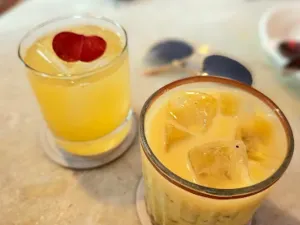 Riviera Bar