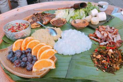 曼罕哨傣手抓饭(阳光悦城店)