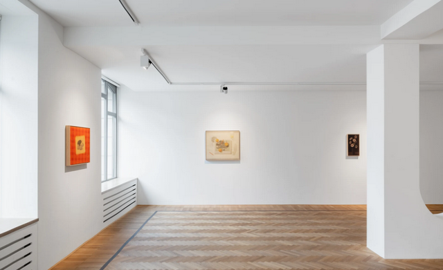 《約翰尼·伊扎特·洛瑞：在……之外》展覽 | Galerie Fabian Lang