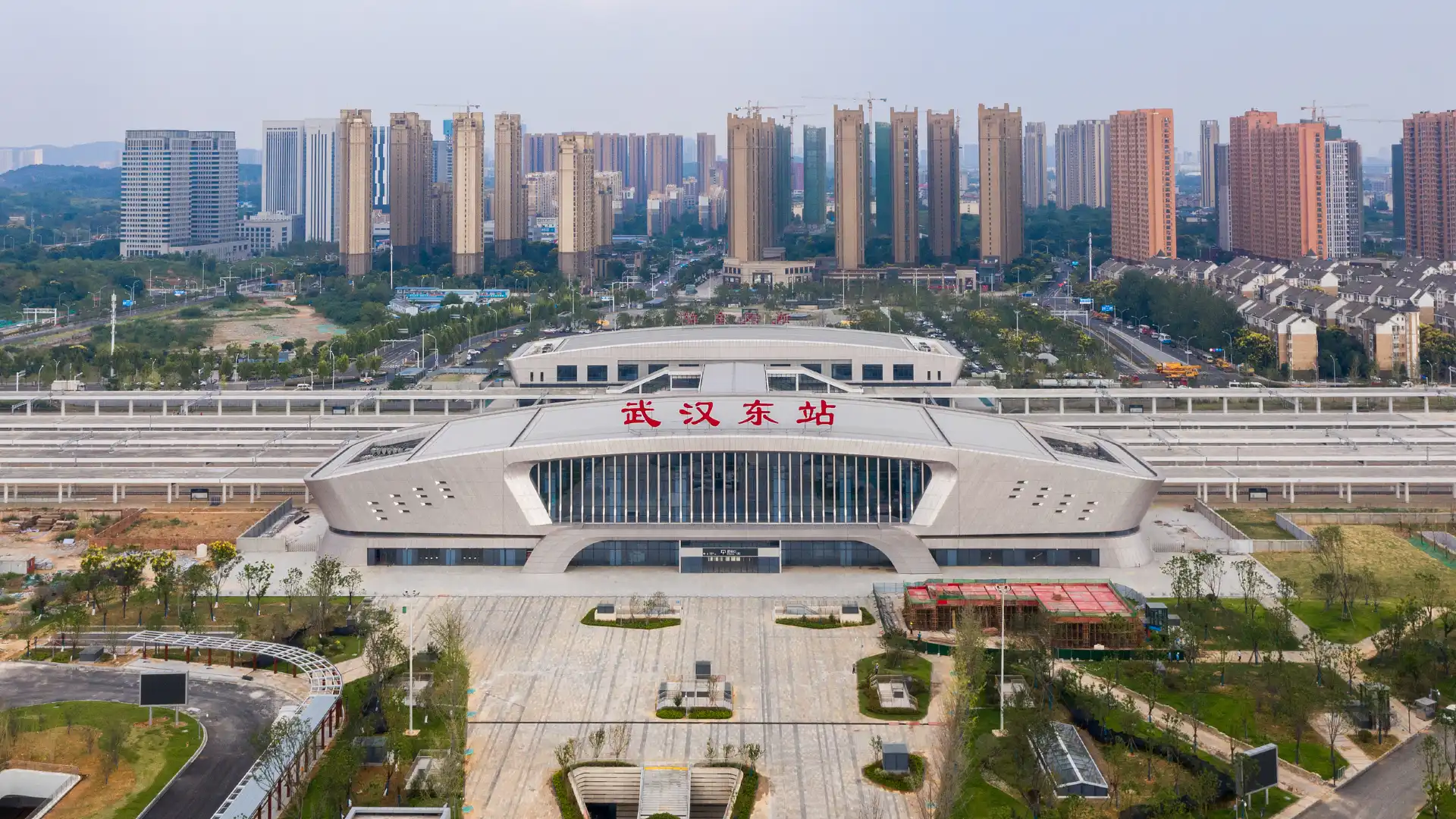 Hotels near Wuhandong Railway Station