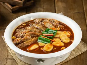 JIANG NAN WAIPOQIAO