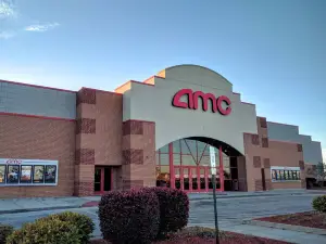 AMC New Lenox 14