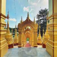 พระมหาเจดีย์​ 500​ ยอด