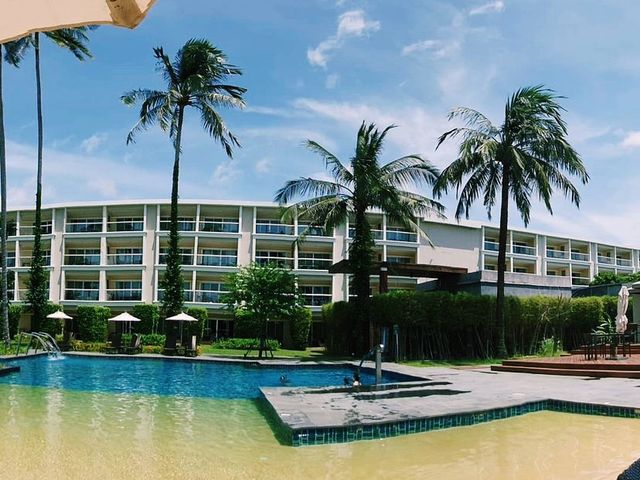 Relax, breathe unwind in paradise 