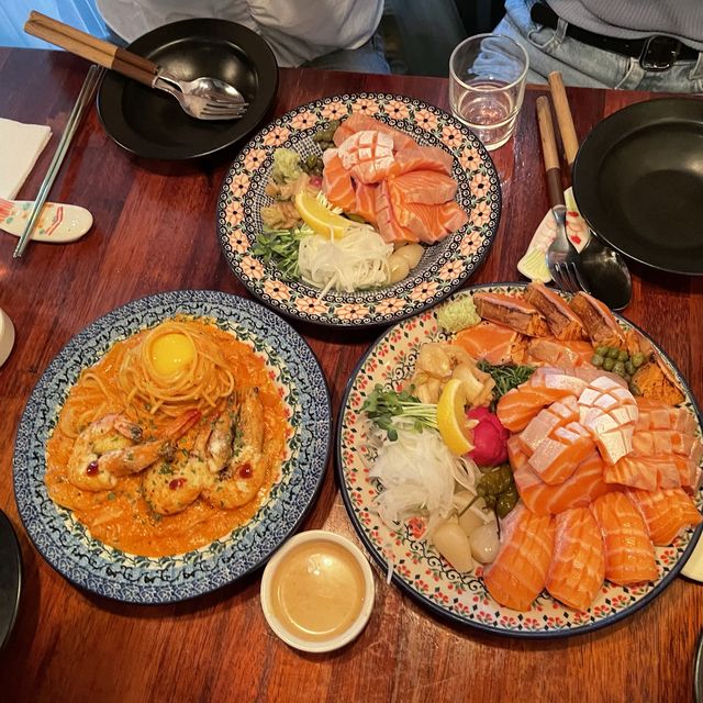 연남동 찐맛집 연어롭다