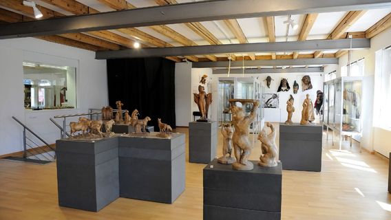 Schweizer Holzbildhauerei Museum