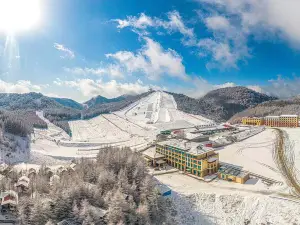 神農架国際滑雪場