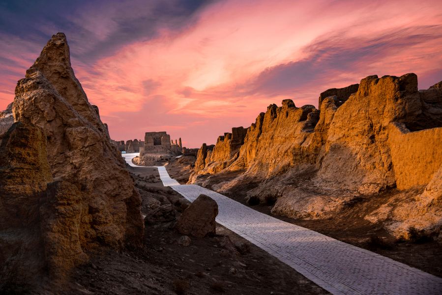 Qinhuangdao to Turpan Flights