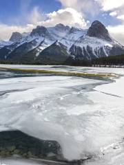 Mount Edith Cavell