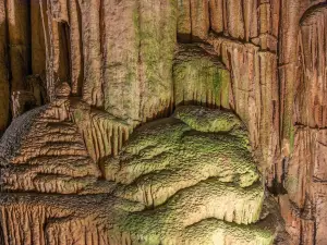 Longwang Cave