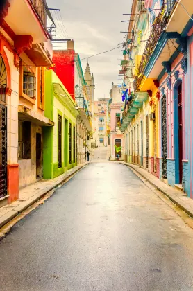 Hotels in Leon With Parking