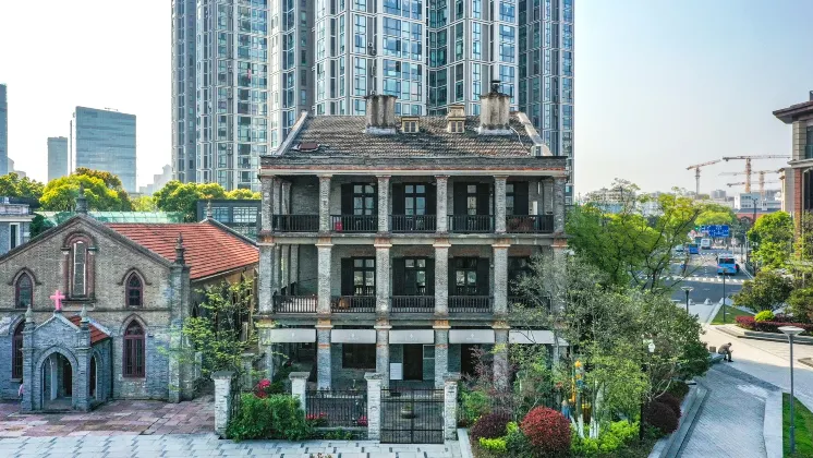 Zety Hotel (Ningbo Tianyi Square Old Bund)