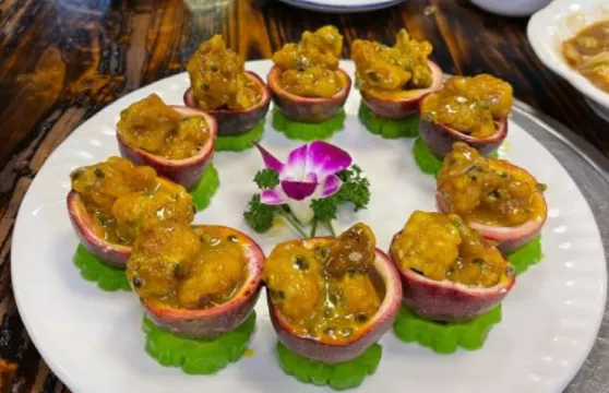 老崇左特色風味食館