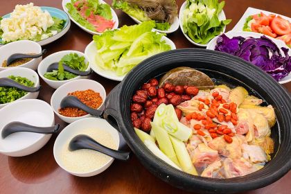 怒江貢山伊拉米拉雲居飯店·清晏餐廳