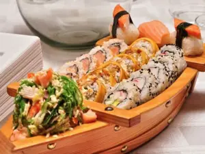 Mak Sushi