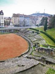 Amphitheater of the Three Gauls