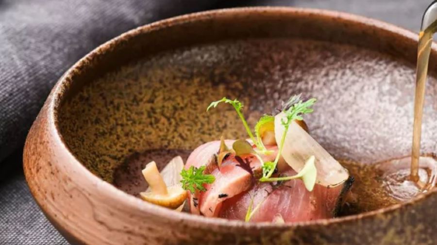 IMPROMPTU BY PAUL LEE