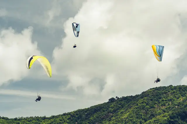 Paragliding in Phuket