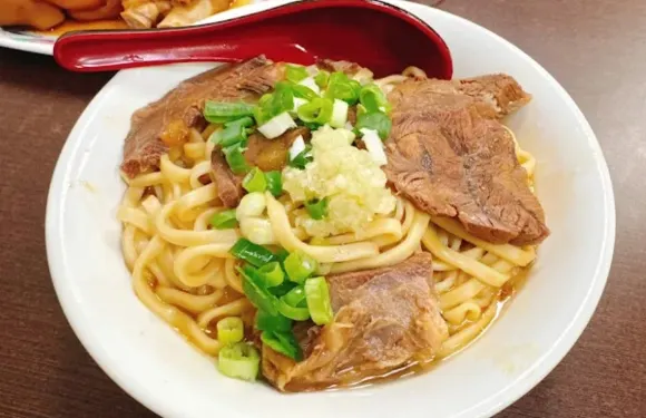 港園牛肉麵