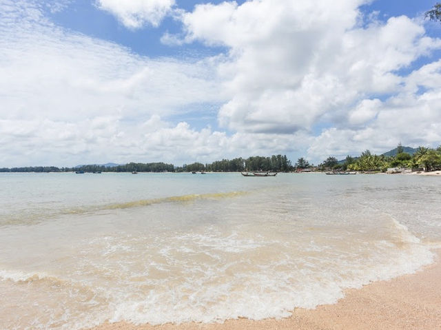 หาดบางเทา