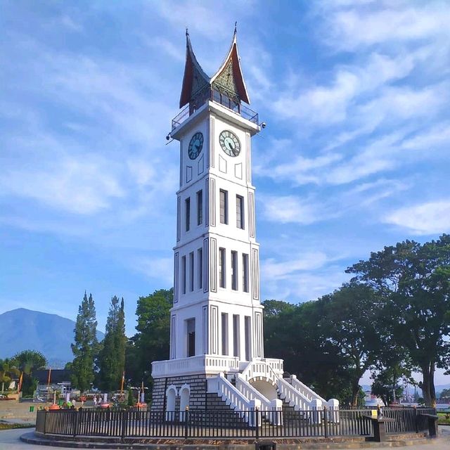 The famous JAM GADANG