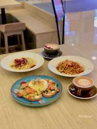 ReactorsCoffee｜文青輕食咖啡店