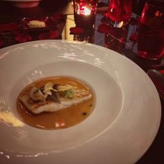 BEYOND THE SEA, Siamese Brasserie User Photo