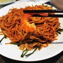 He's House User Photo