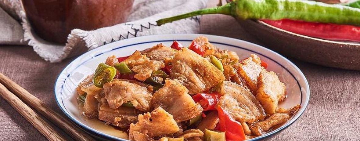 卧龙国际酒店(餐饮部)