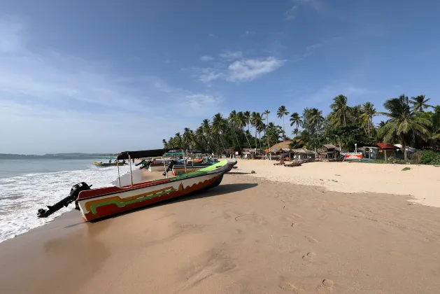 โรงแรมใกล้திருகோணமலை பொது கடற்கரை | Public Beach Trincomalee | ත්‍රිකුණාමලය පොදු වෙරළ තීරය